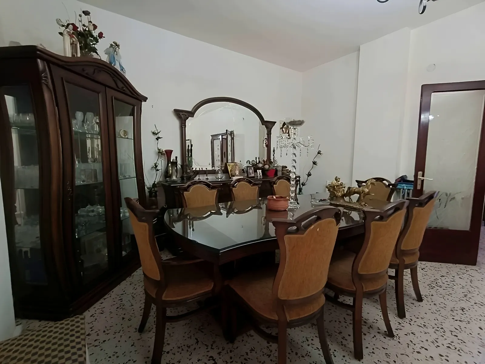Apartment for Sale in Dekwaneh