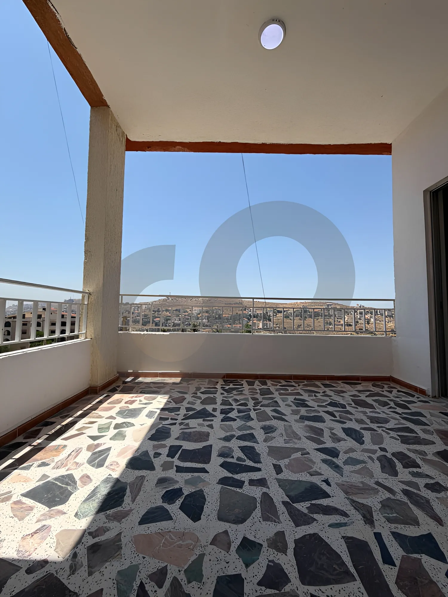 Apartment for Sale in Saoufar - 3 bed, 3 bath