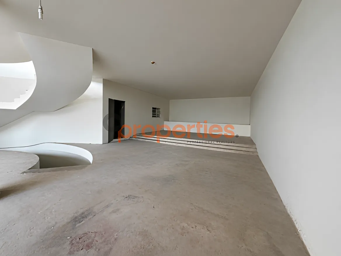 Showroom for Rent in Downtown