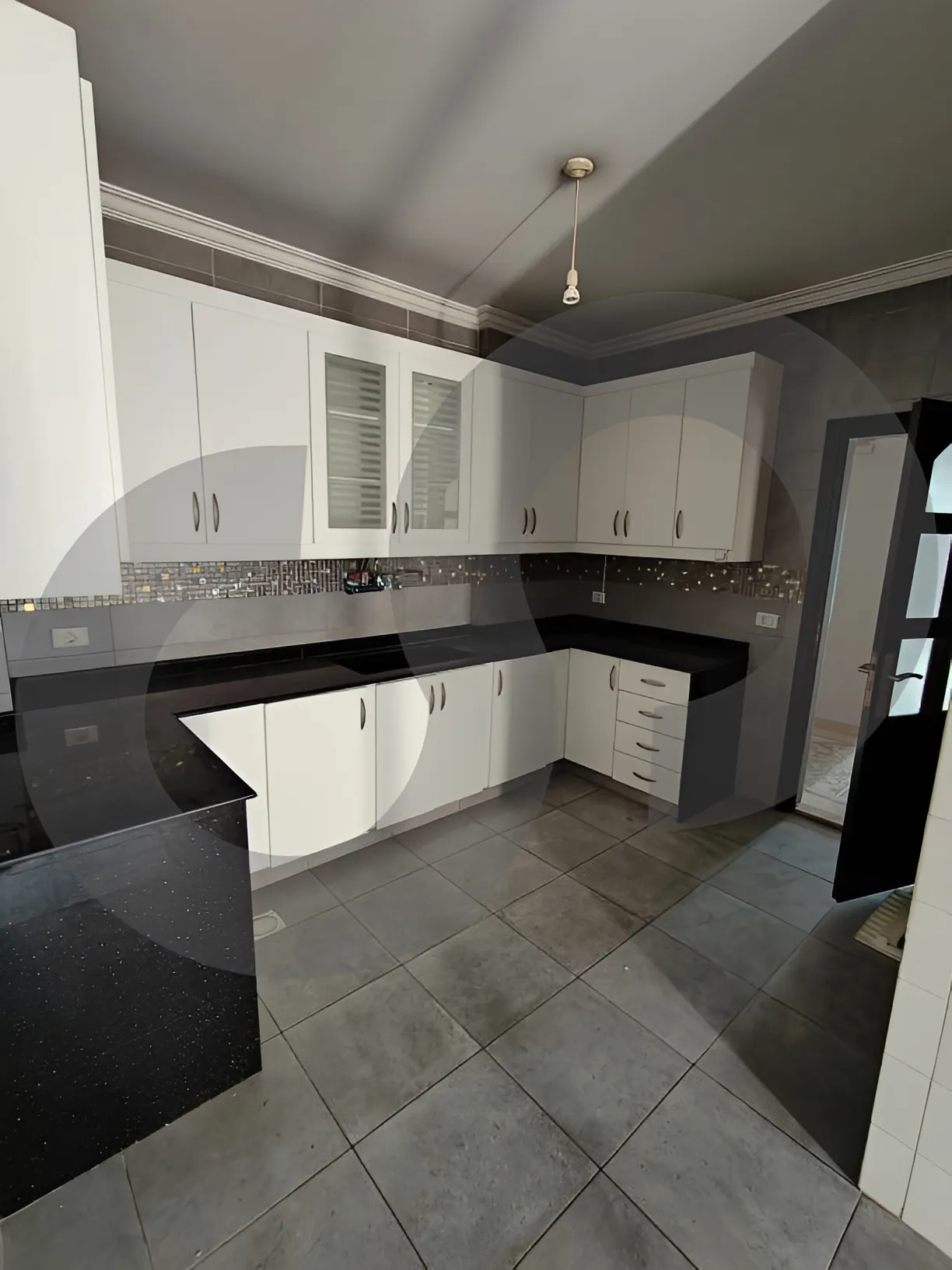Building for Sale in Bourj Abi Haydar