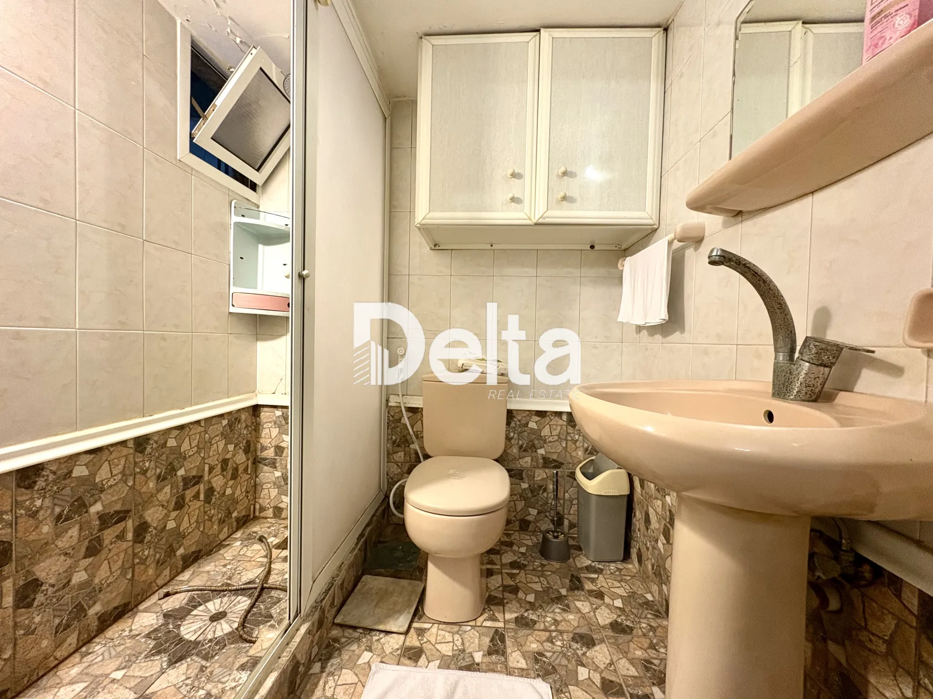 Apartment for rent in Salim salam, beirut, lebanon