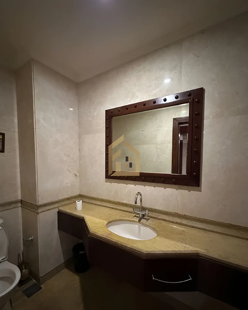 Apartment for rent in Manara