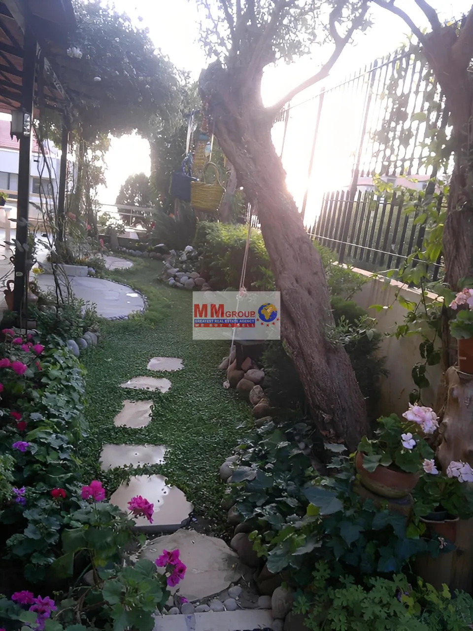 Apartment for Rent in Mazraat Yashouh
