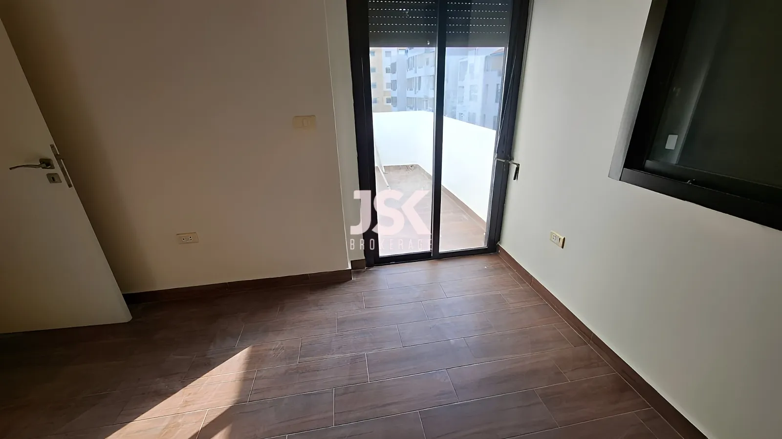 Apartment for Sale in Dekwaneh