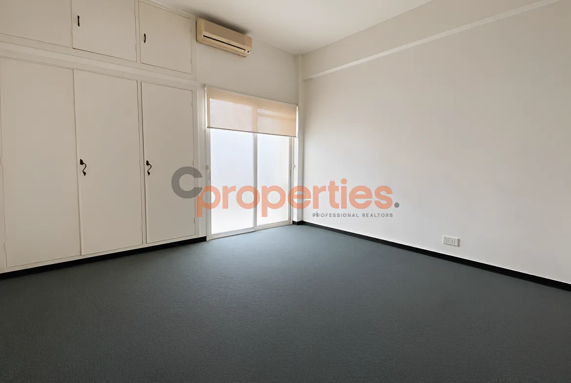 Office for Rent in Zalqa