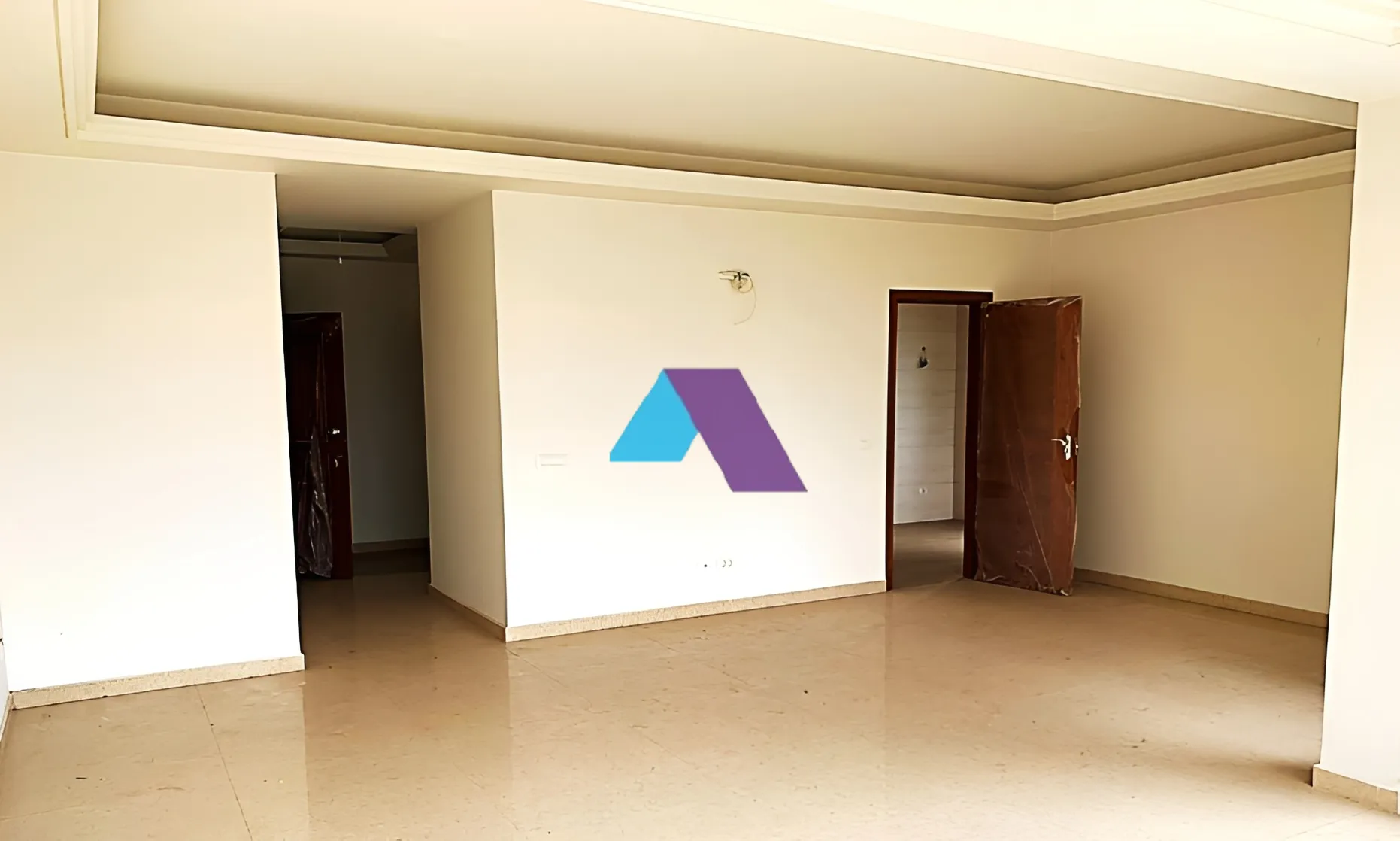 Apartment for Sale in Zalqa - 3 bed, 3 bath