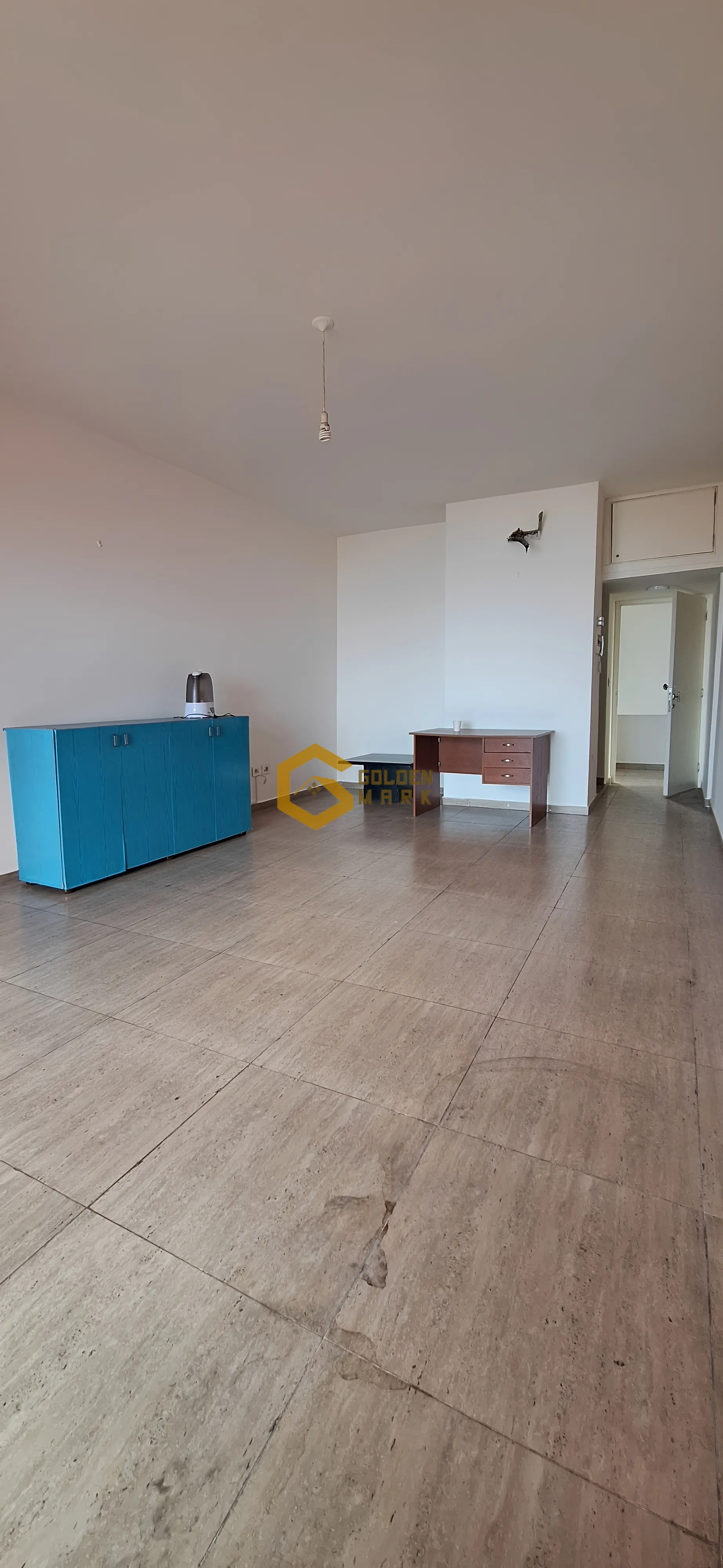 Office for rent in Halat