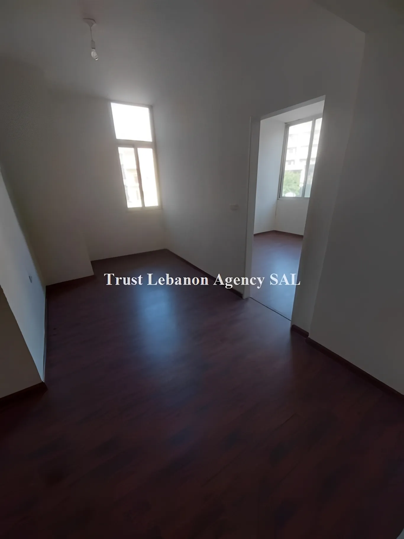 Office for rent in Beirut, Adliyeh