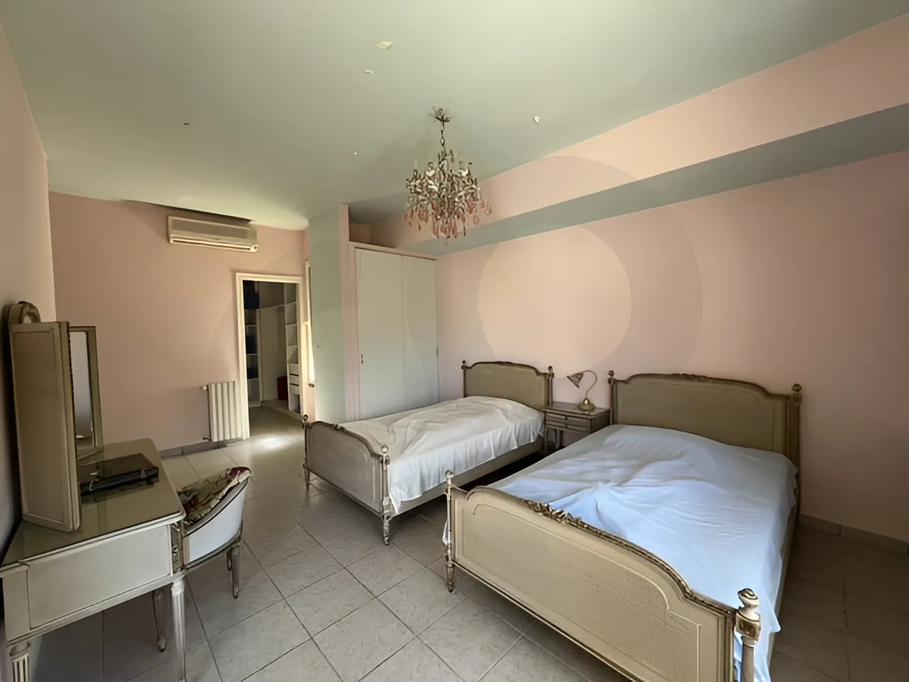 Villa for Sale in Ainab