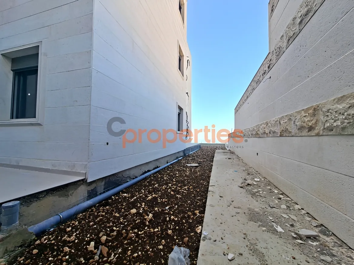 Apartment for Sale in Halat