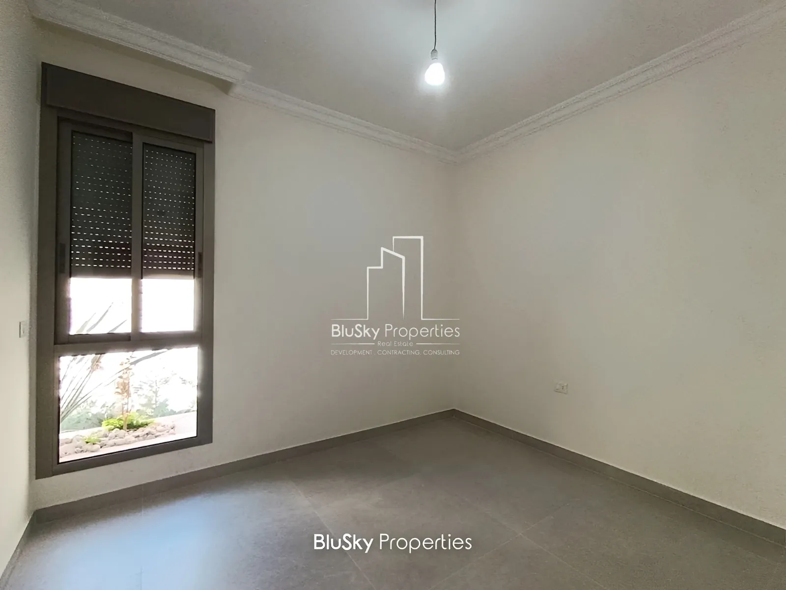 Apartment for Sale in Blat - 3 bed, 3 bath