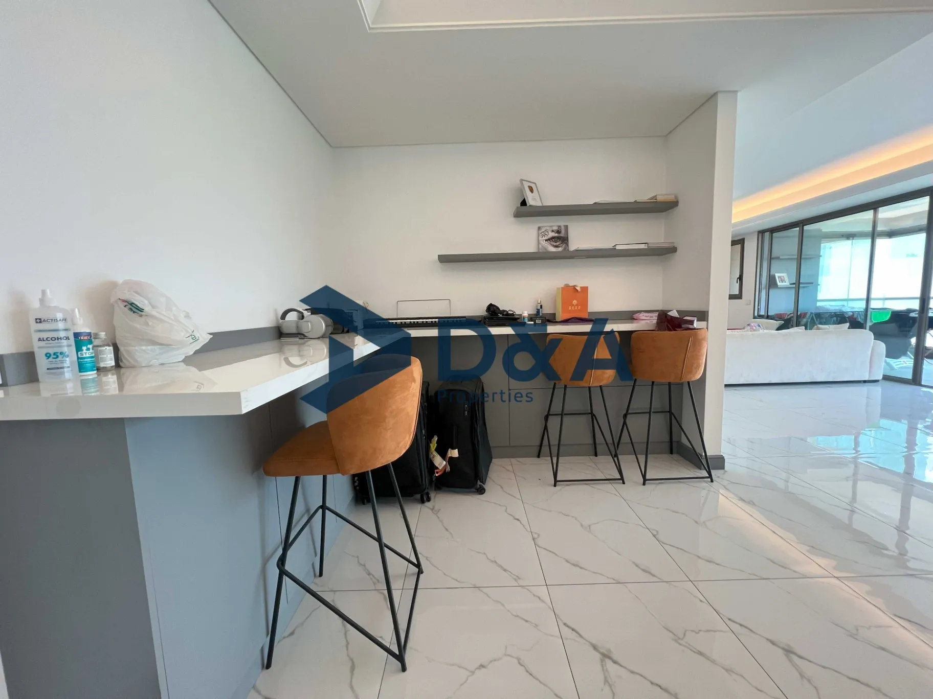 Apartment for sale in Achrafieh, Beirut, Lebanon - 3 bed, 4 bath