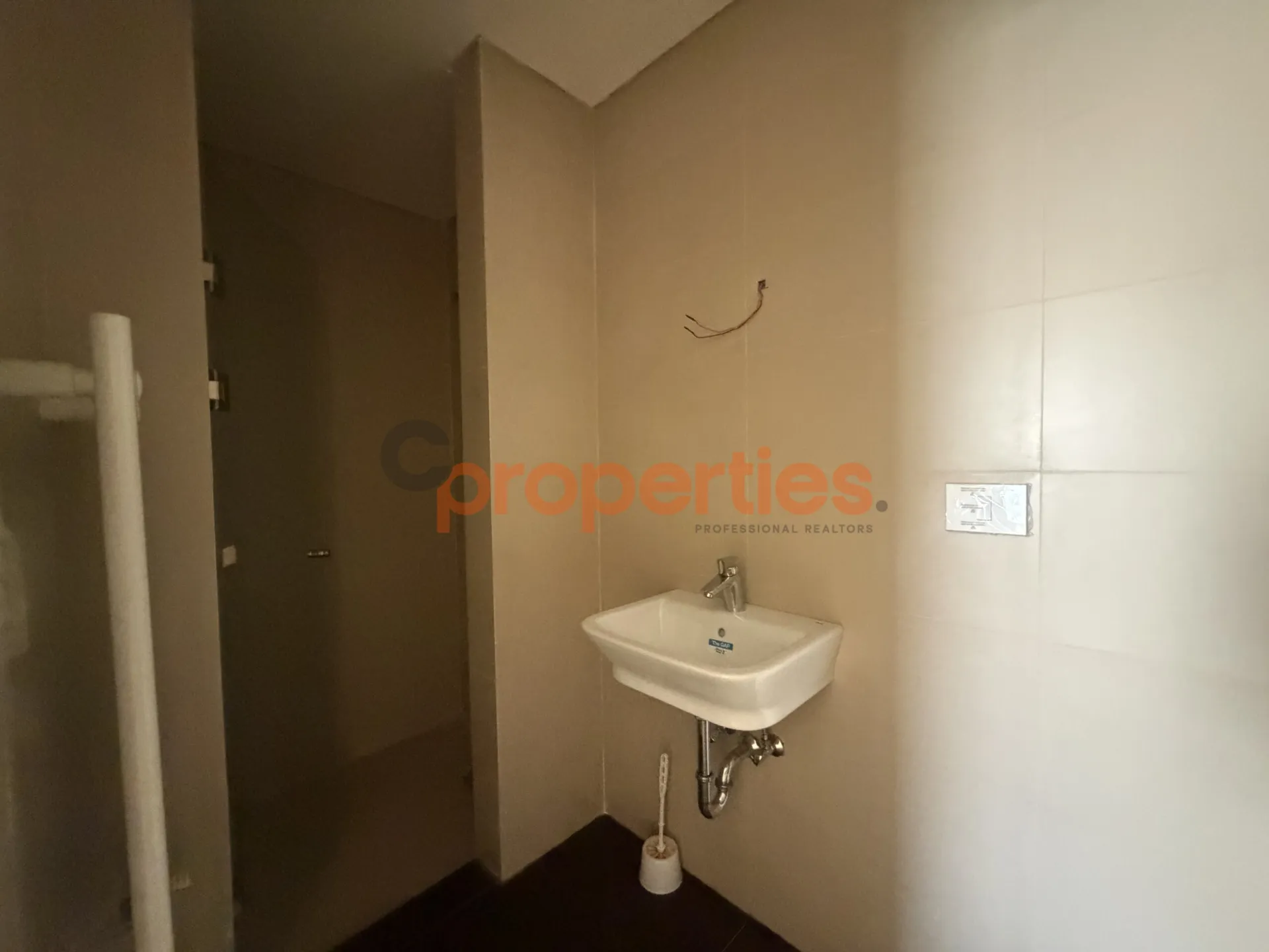 Apartment for Sale in Mtaileb
