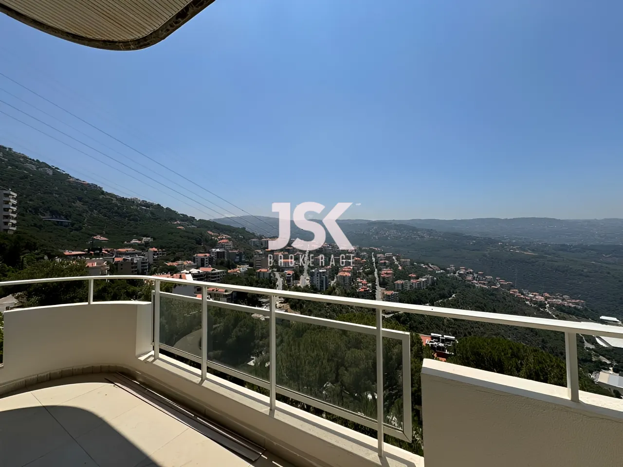 Apartment for Sale in Beit Meri - 3 bed