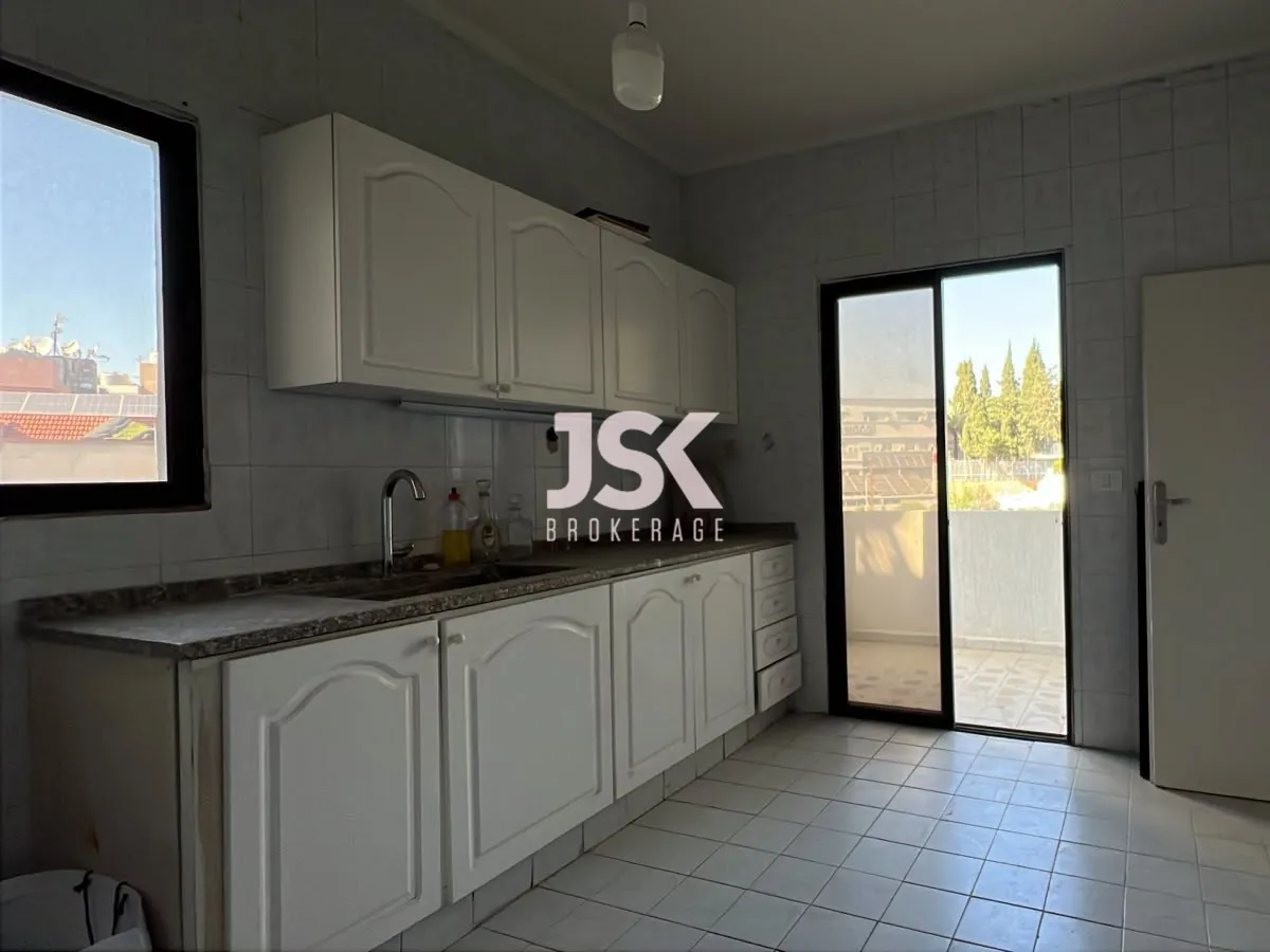 Apartment for Sale in Mansourieh