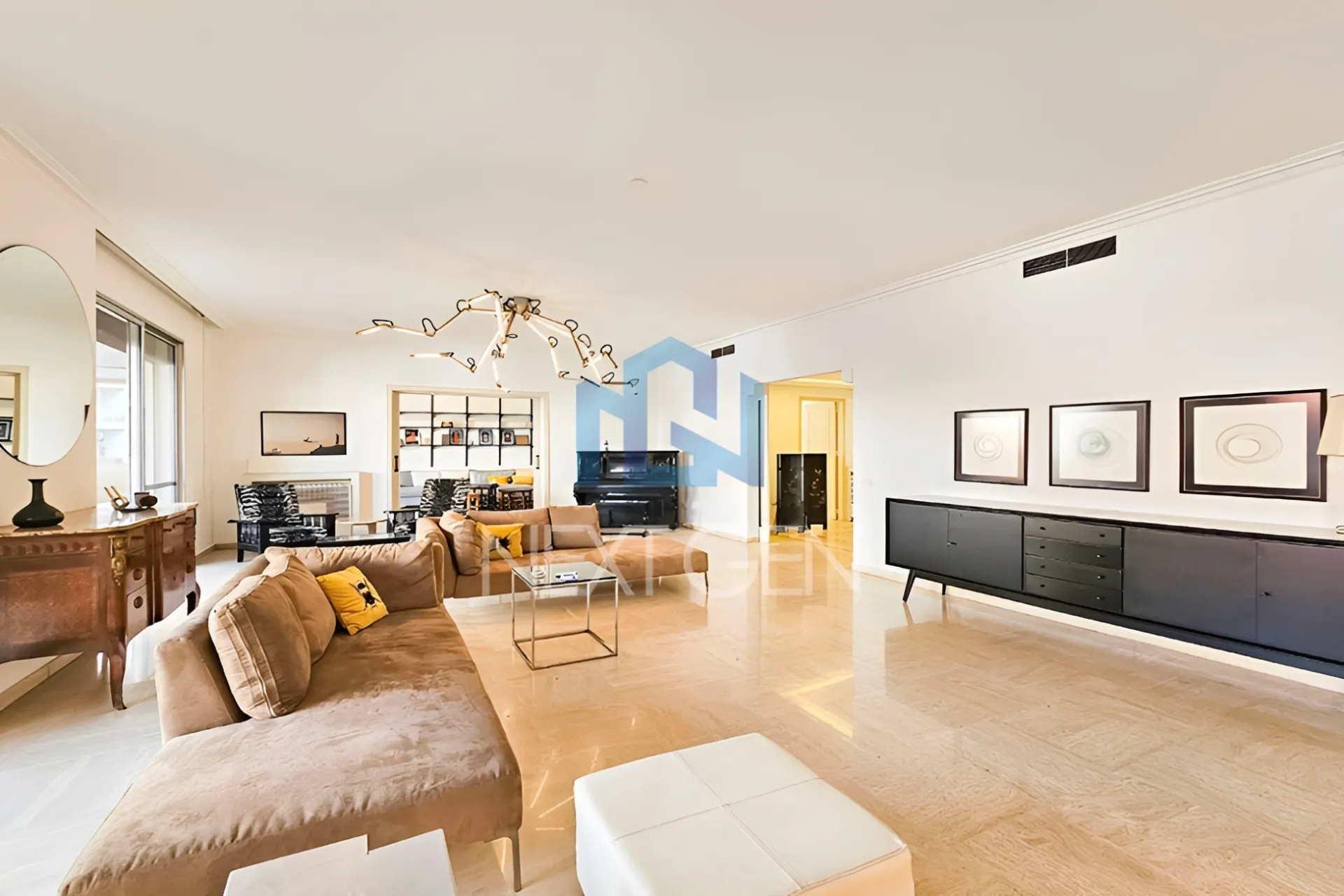 Apartment for rent in Achrafieh, Beirut, Lebanon - 4 bed, 5 bath