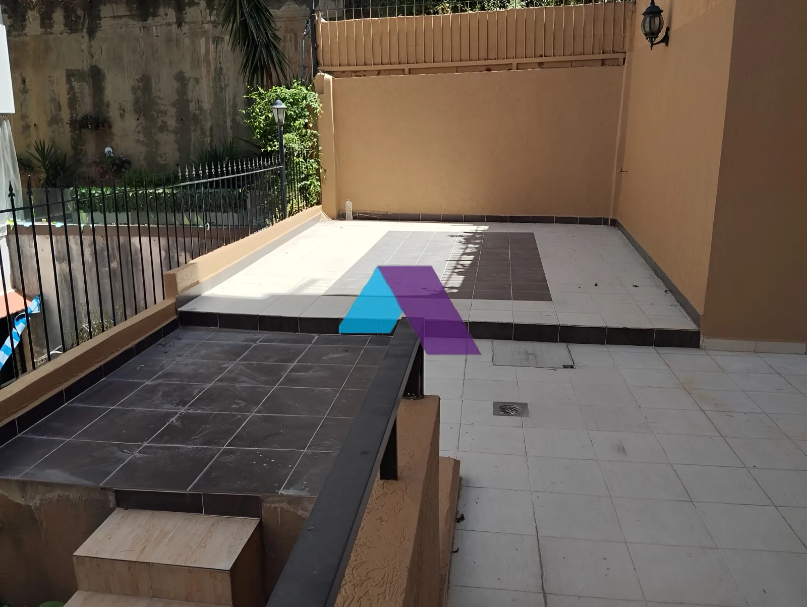 Apartment for Sale in Aaoukar - 3 bed, 5 bath
