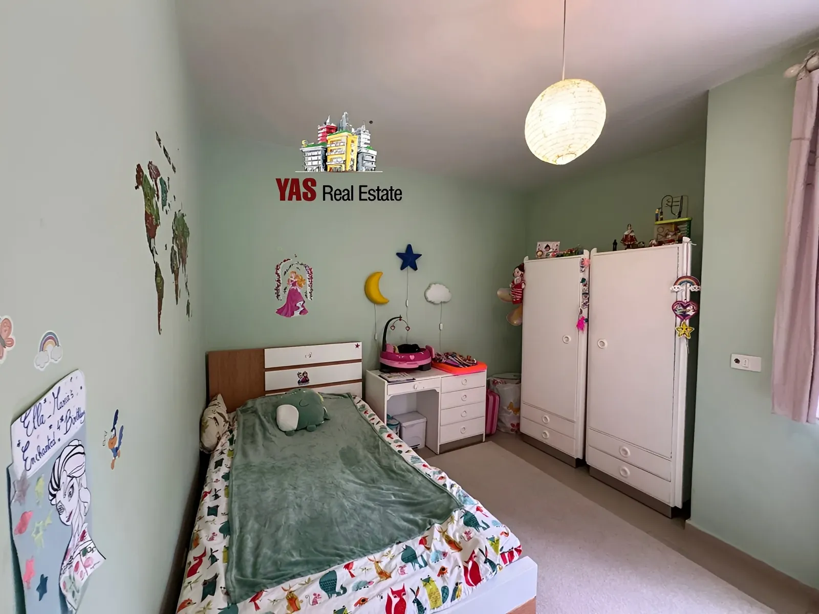 Apartment for Sale in Ballouneh - 3 bed, 4 bath