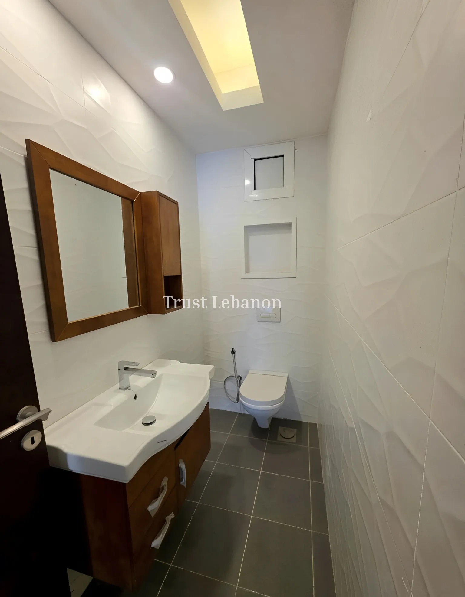 Apartment for sale in Sahel Aalma, Lebanon