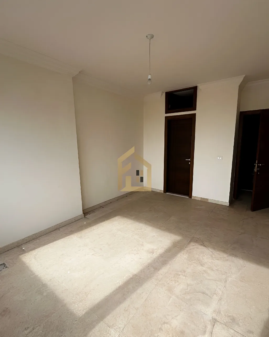 Apartment for sale in Bourj Abi Haydar, Beirut, Lebanon - 3 bed, 3 bath