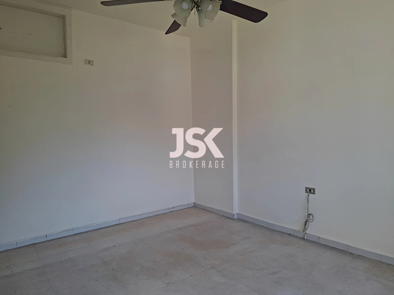 Apartment for Sale in Ras Beirut