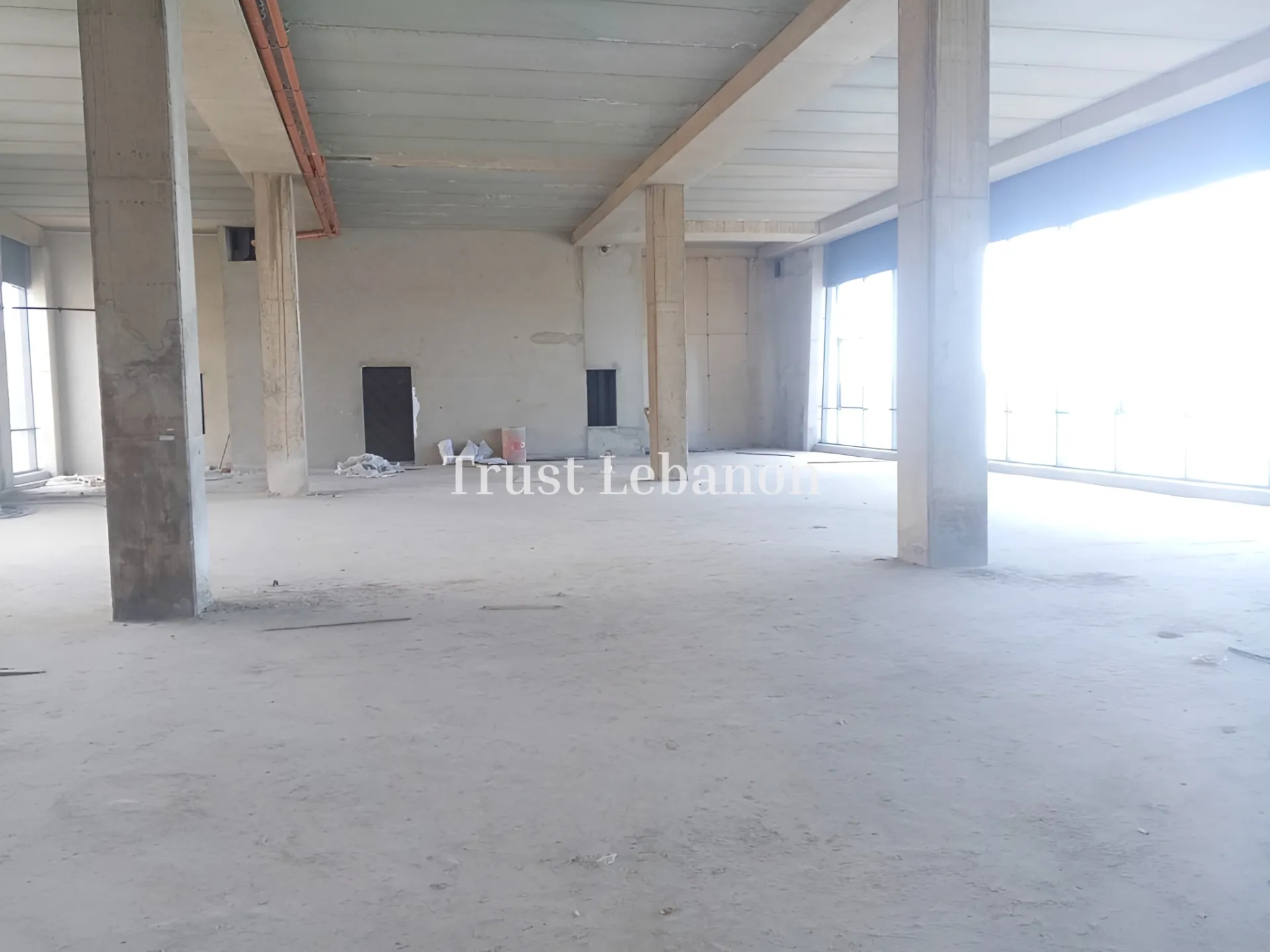 Office for rent in Antelias
