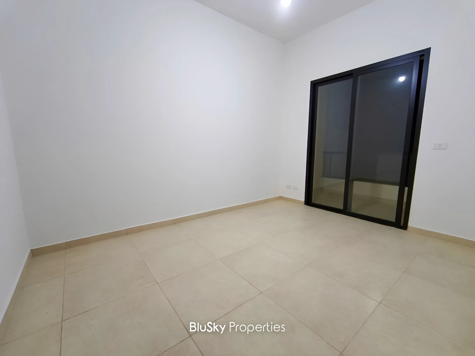 Apartment for sale in Zalqa