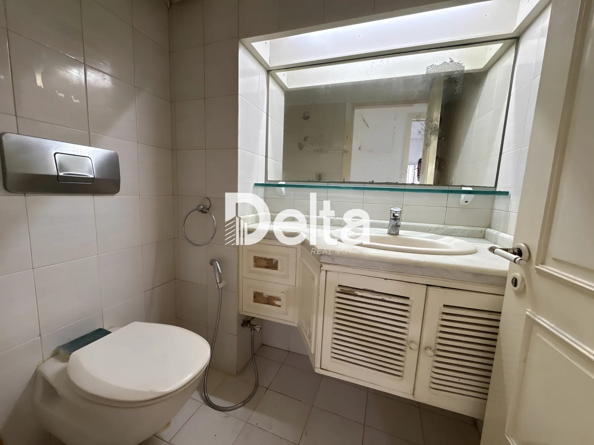 Apartment for rent in Tallet khayat, beirut, lebanon - 4 bed, 3.0 bath