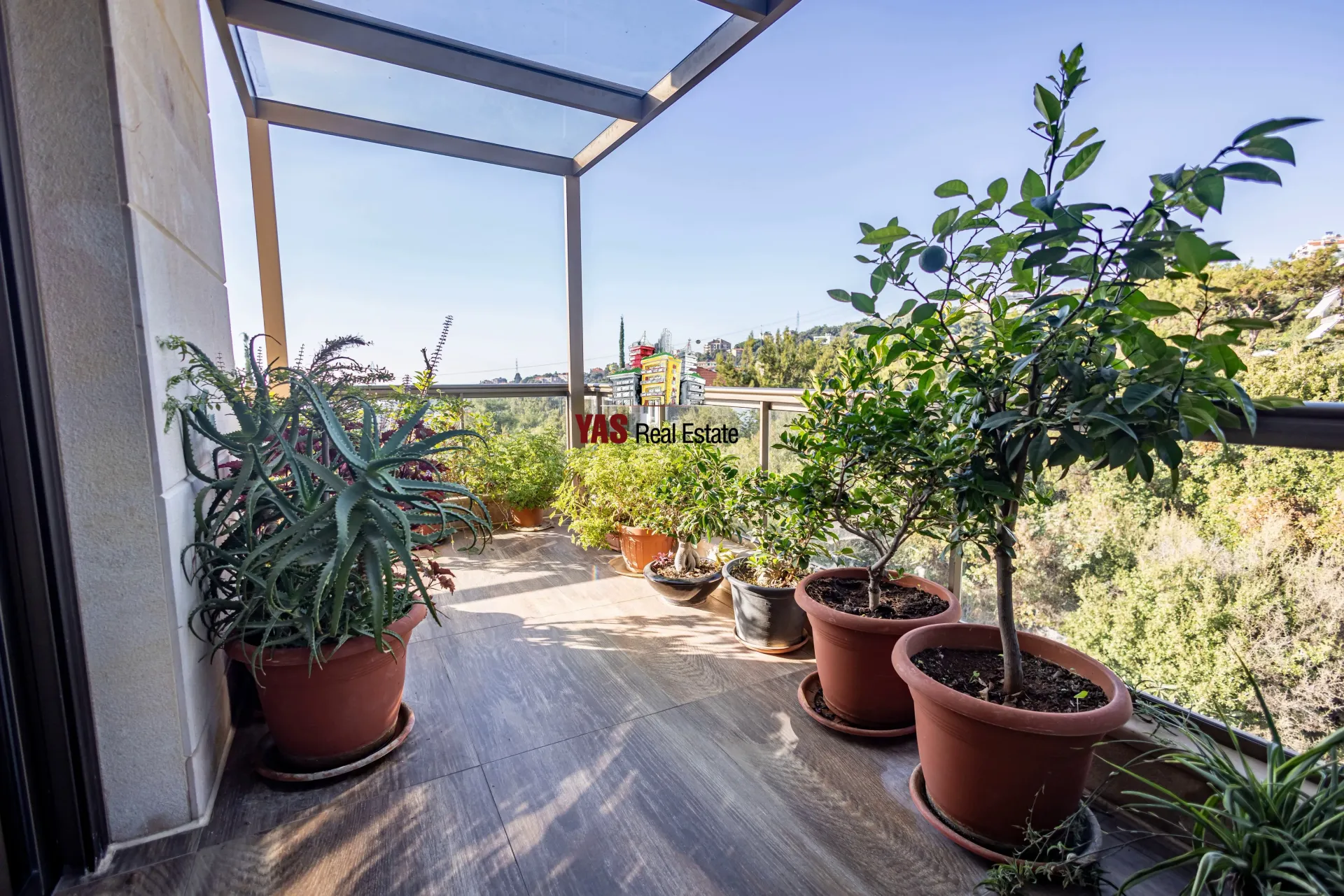 Apartment for Sale in Ballouneh