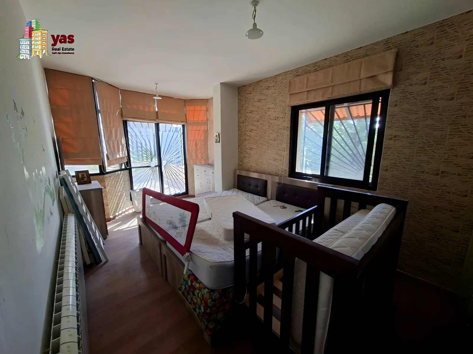 Apartment for Rent in Ajaltoun - 3 bed, 3 bath