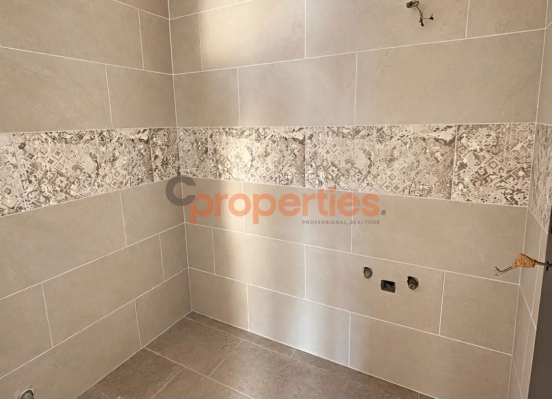 Apartment for Sale in Halat