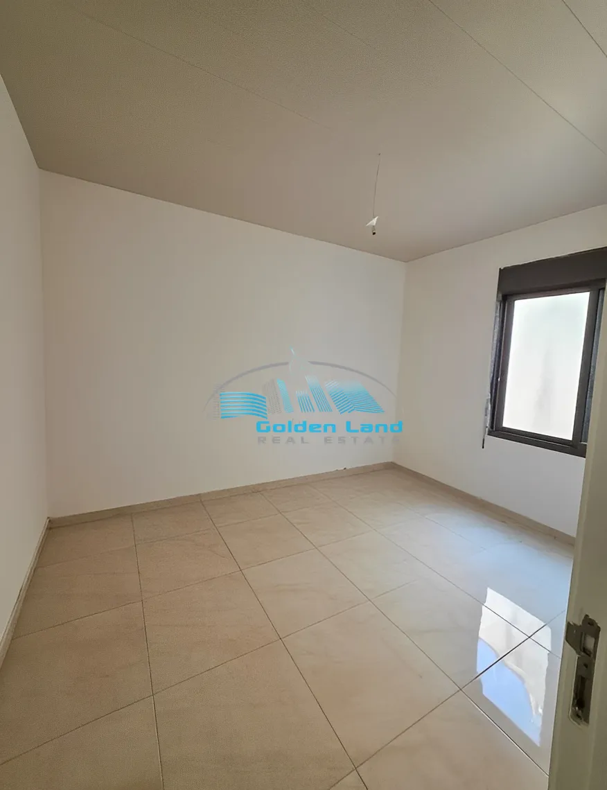 Apartment for Sale in Qornet El Hamra, Lebanon