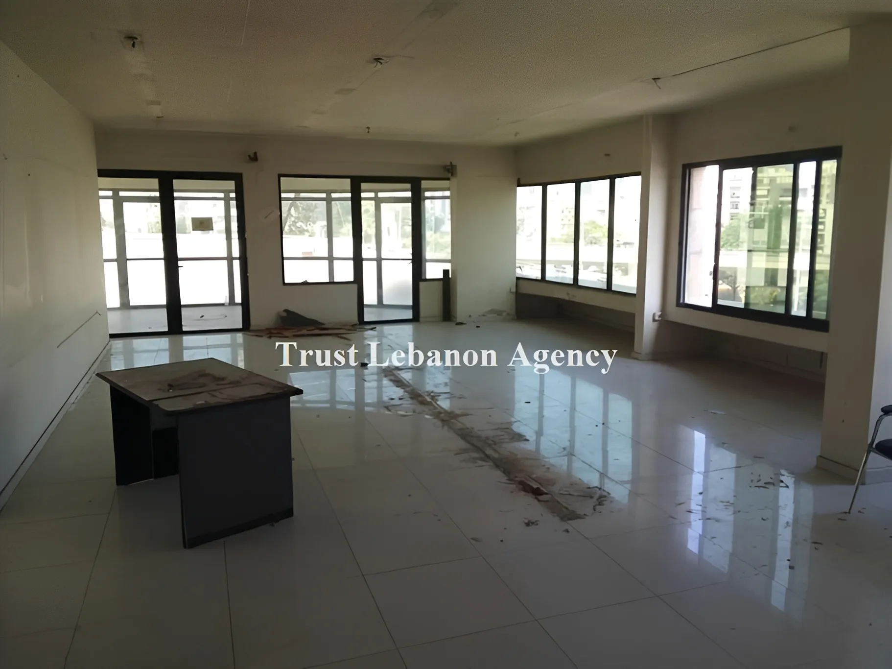 Office For Rent in Furn Al Chebak