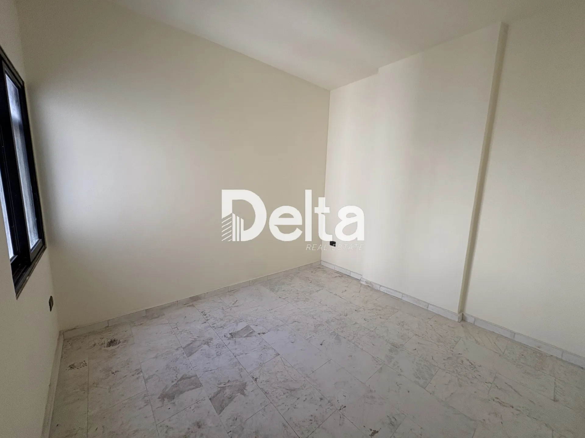 Apartment for sale in Sakiet el janzeer, beirut, lebanon