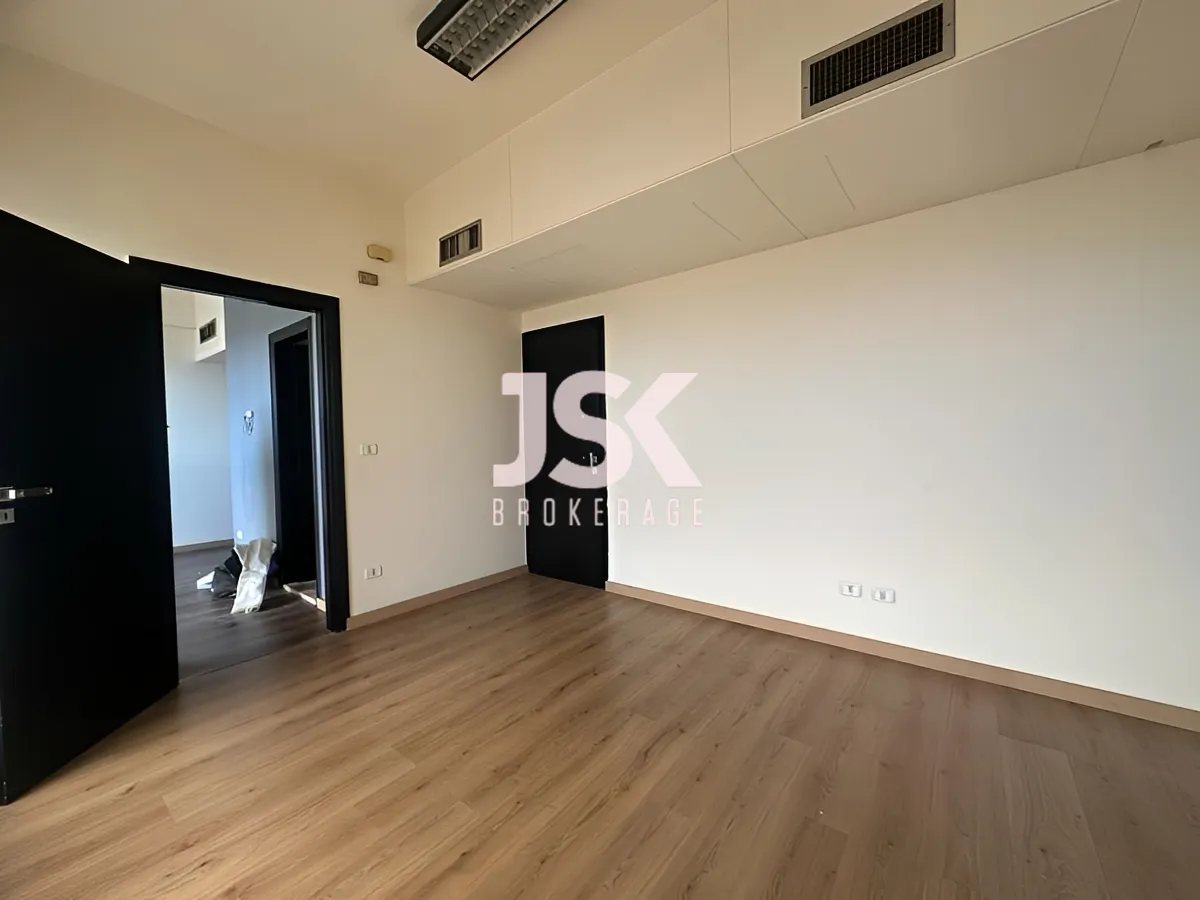 Office for rent in Mtaileb