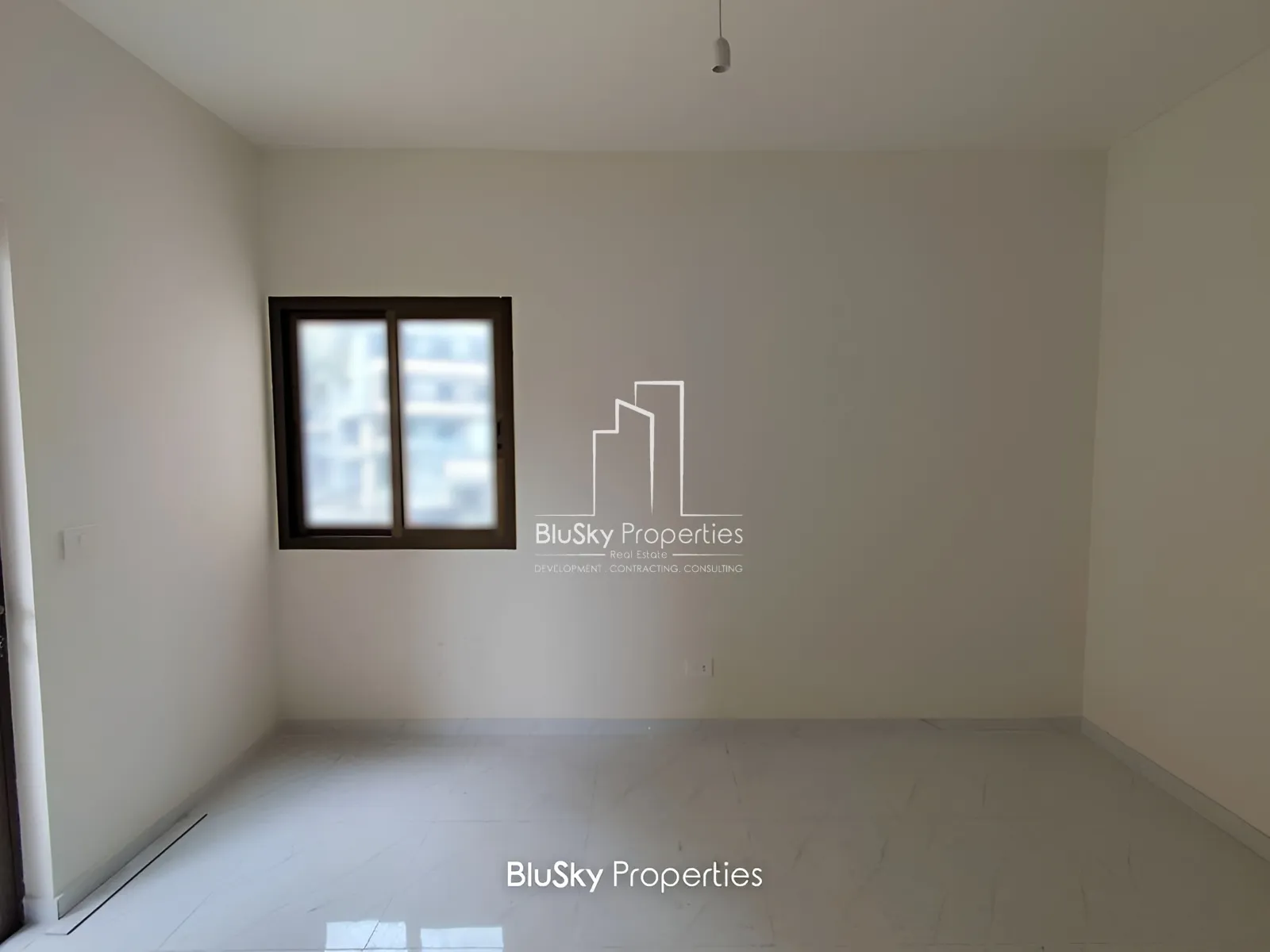 Apartment for Sale in Adonis