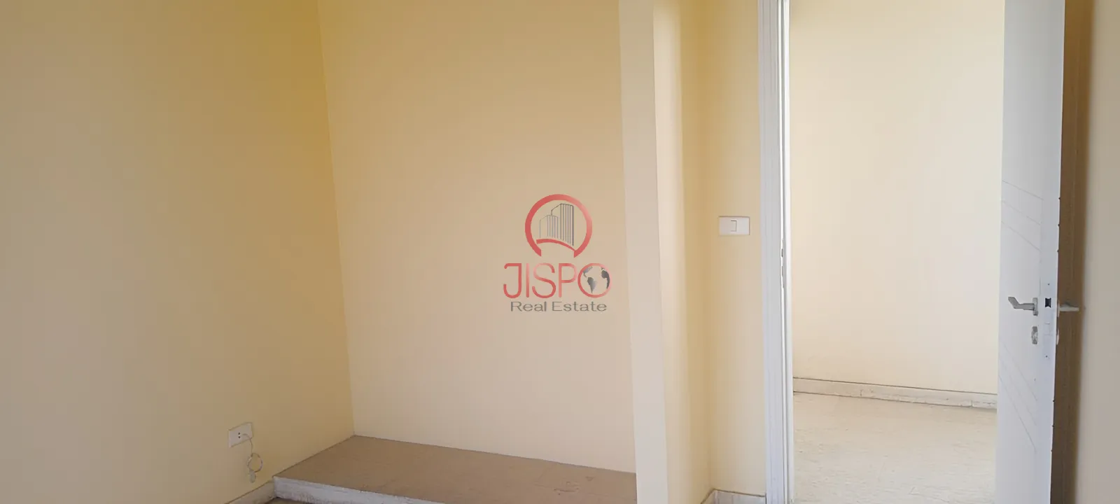 Apartment for Sale in Mar Elias refugee camp