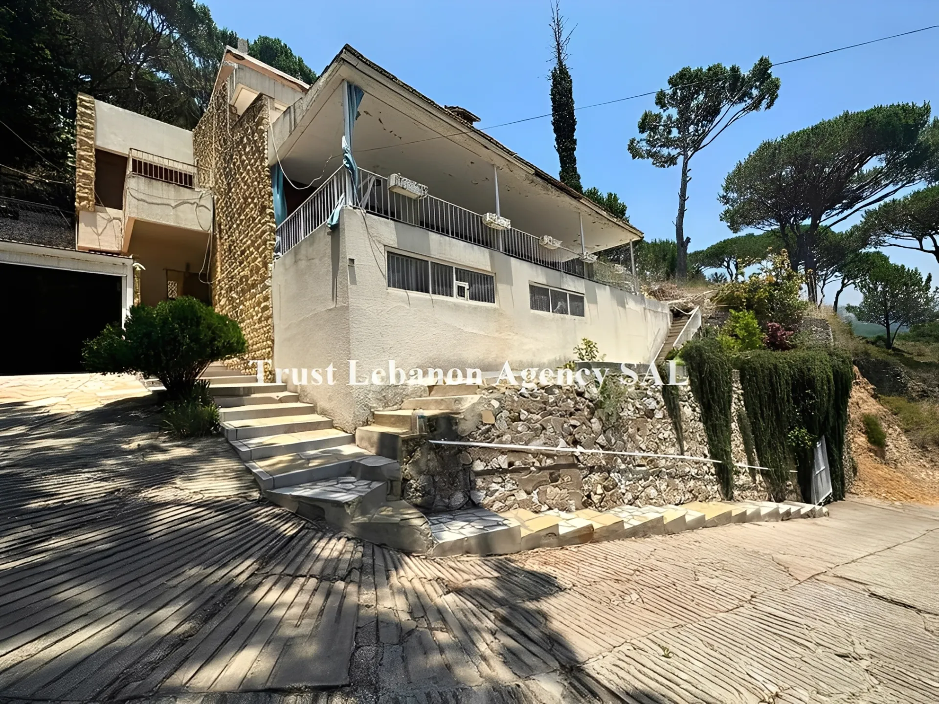 Villa for Sale in Metn Broumana Lebanon