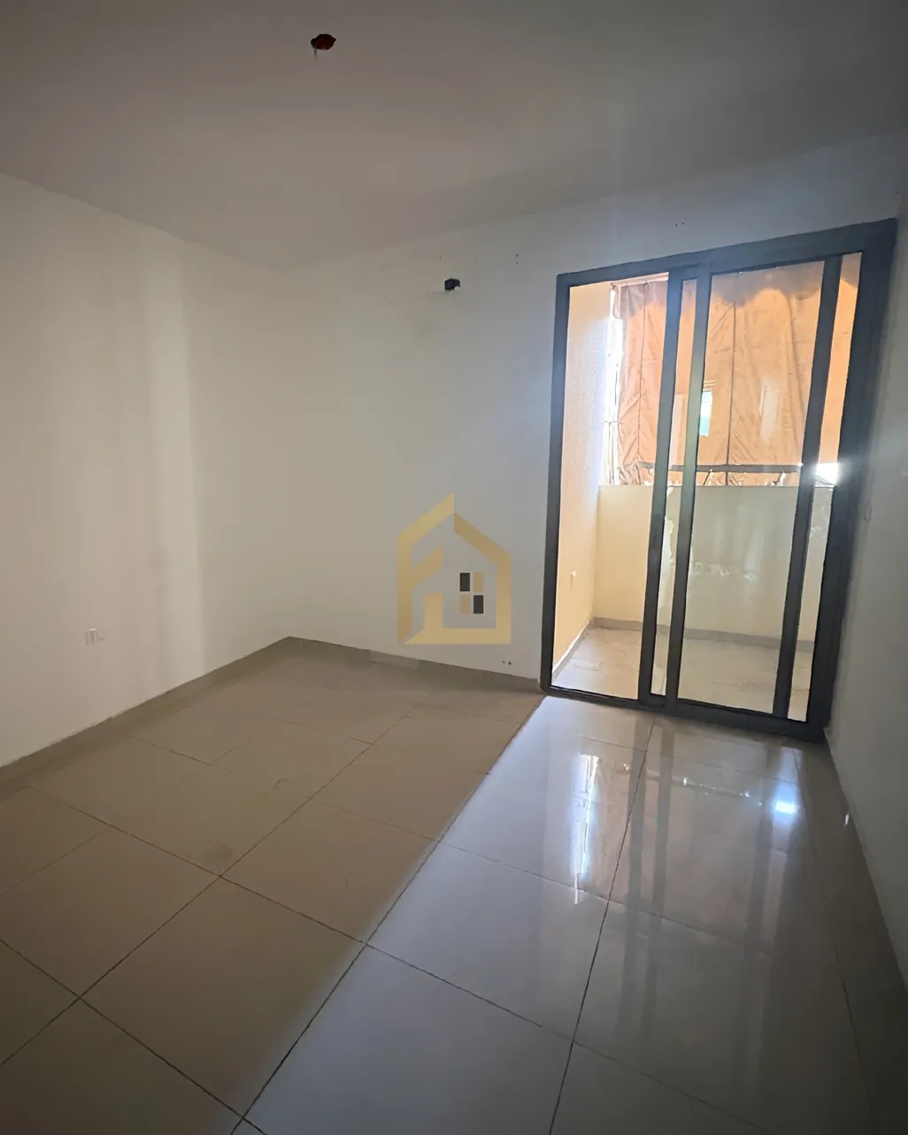 Apartment for sale in Salim Salam, Bayrut, Lebanon
