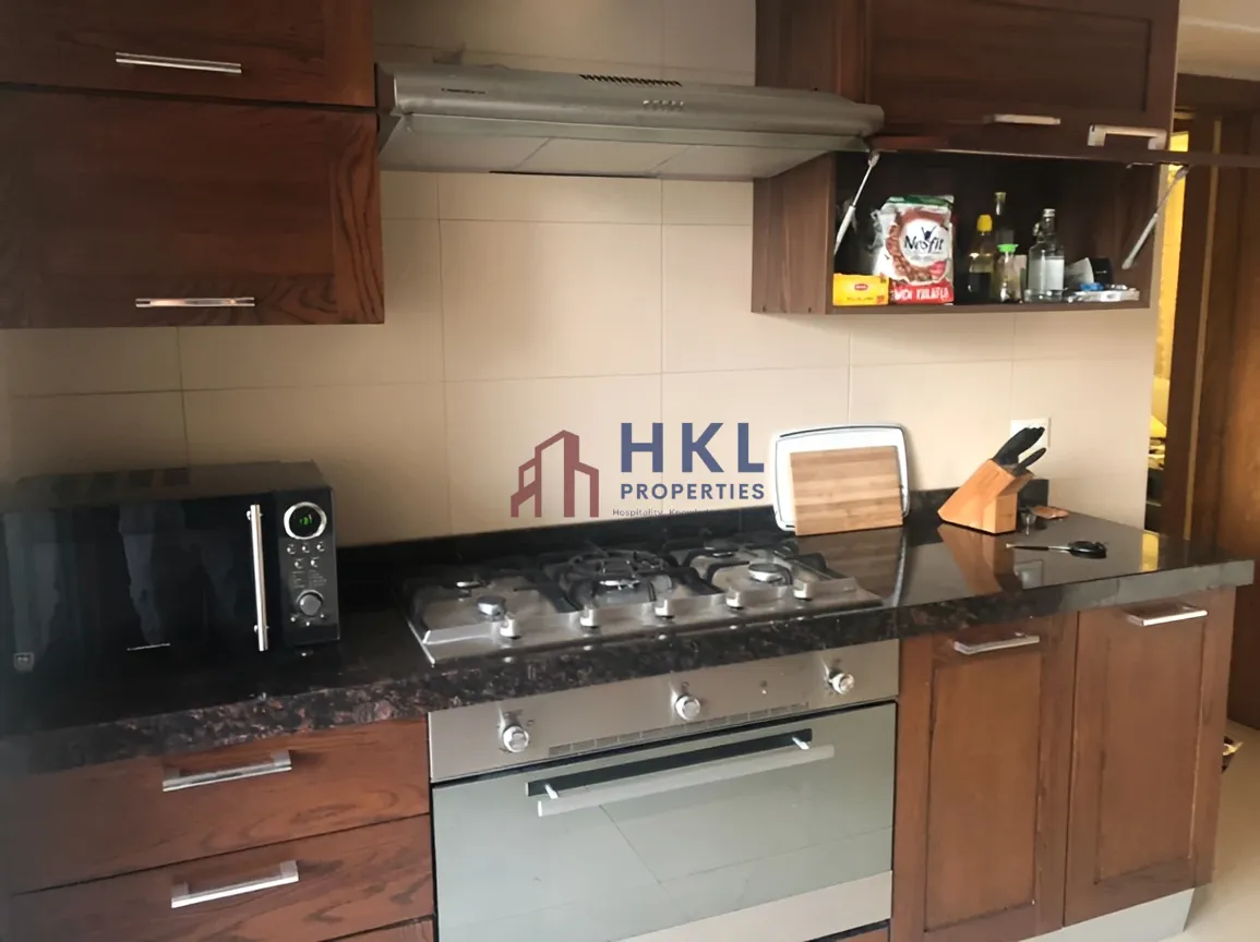 Apartment for rent in Manara, Beirut, Lebanon - 3 bed, 2 bath
