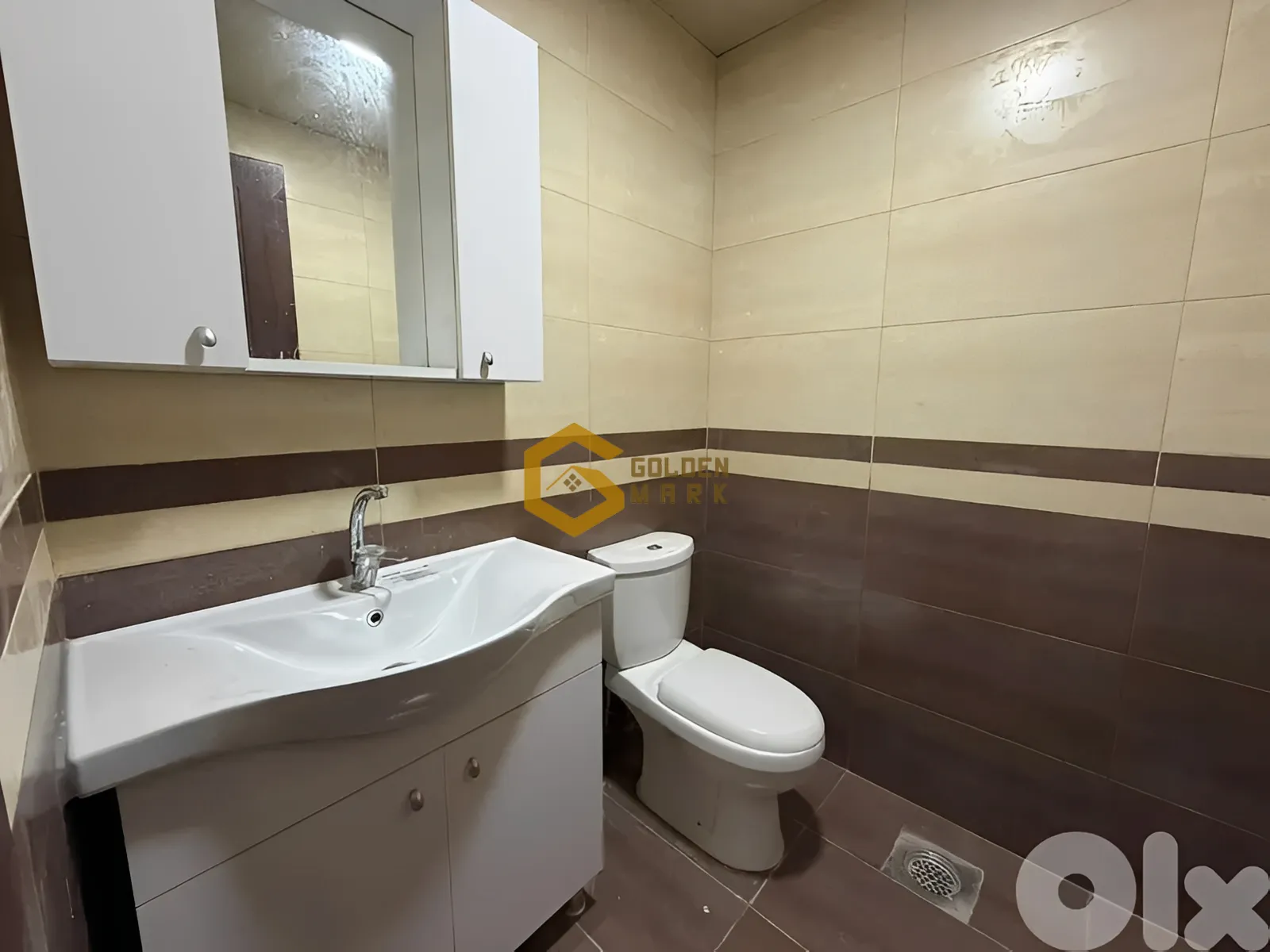 Apartment for Sale in Blat