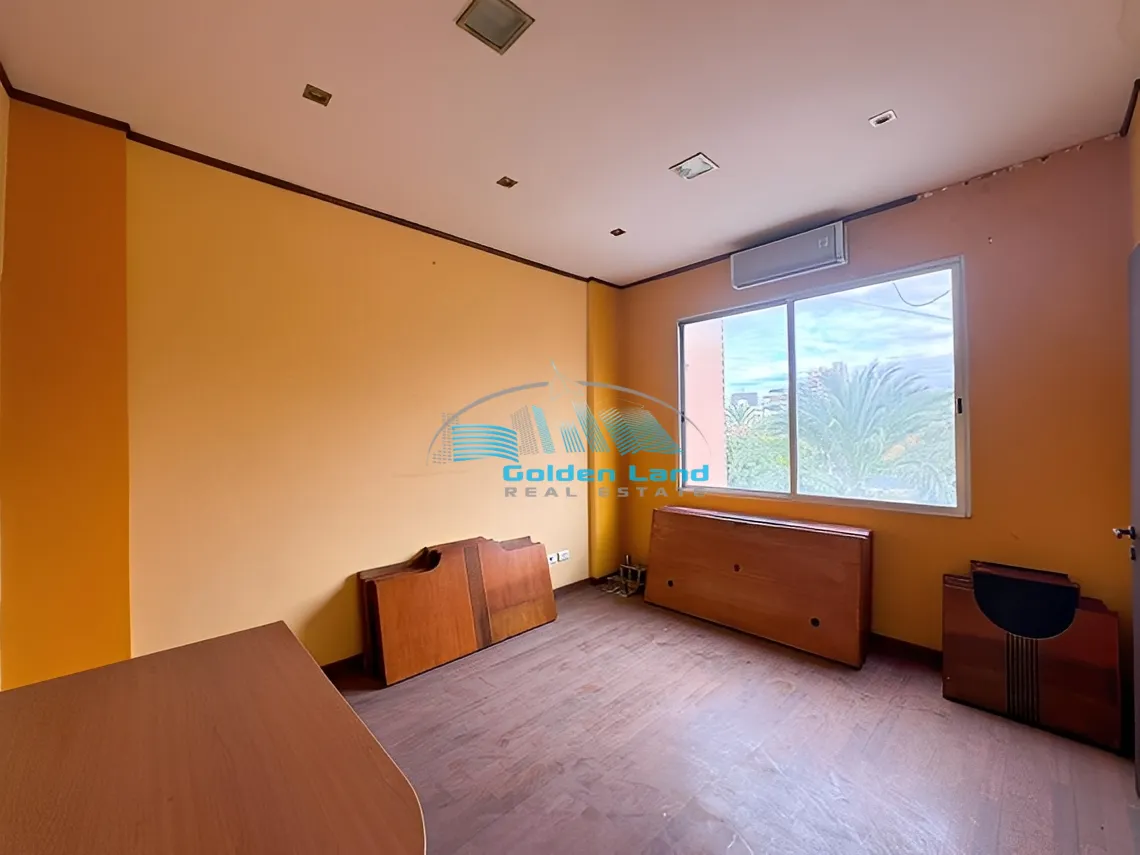 Office for rent in Jal El Dib