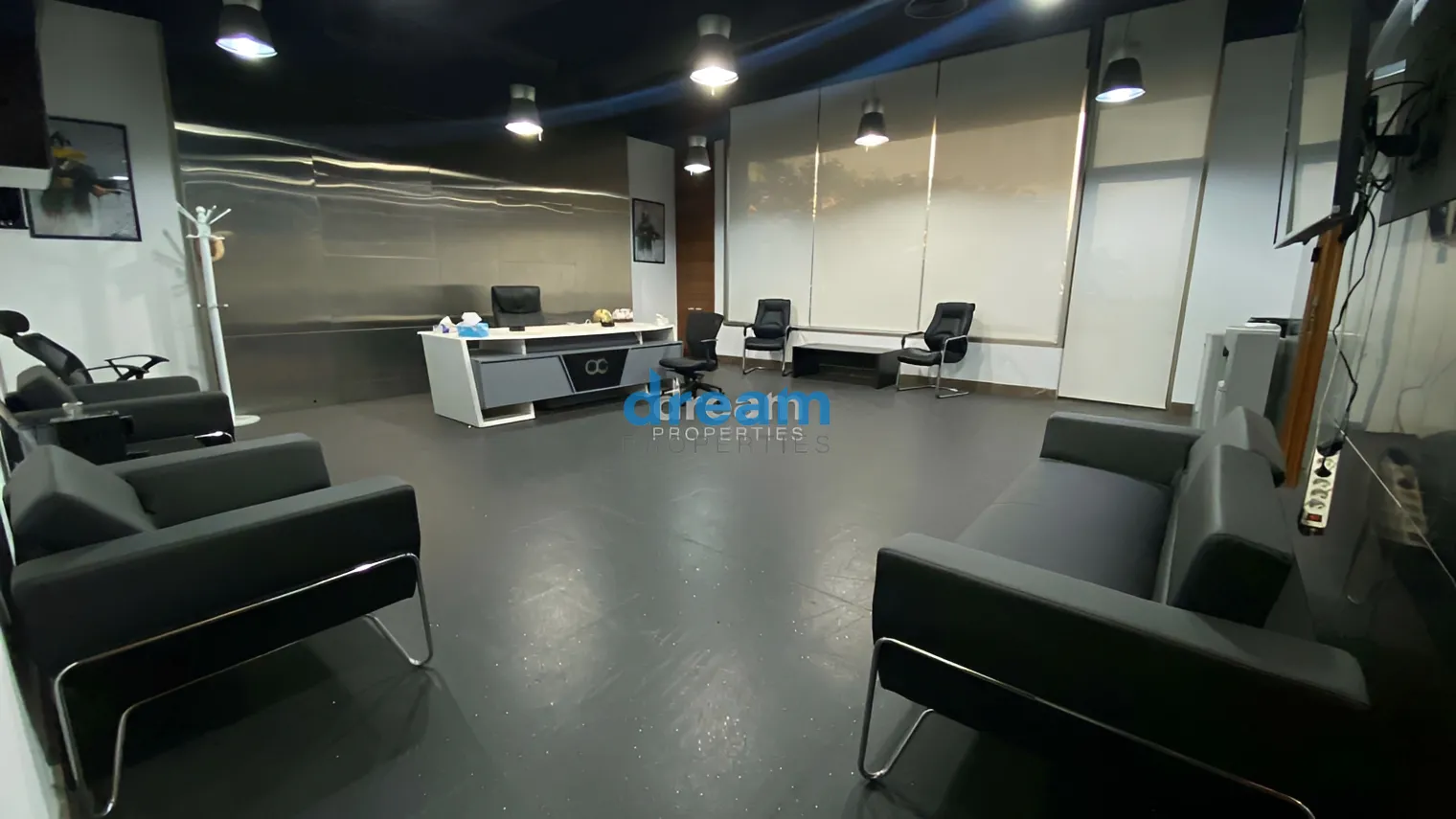 Office for rent in Dbayeh, Lebanon