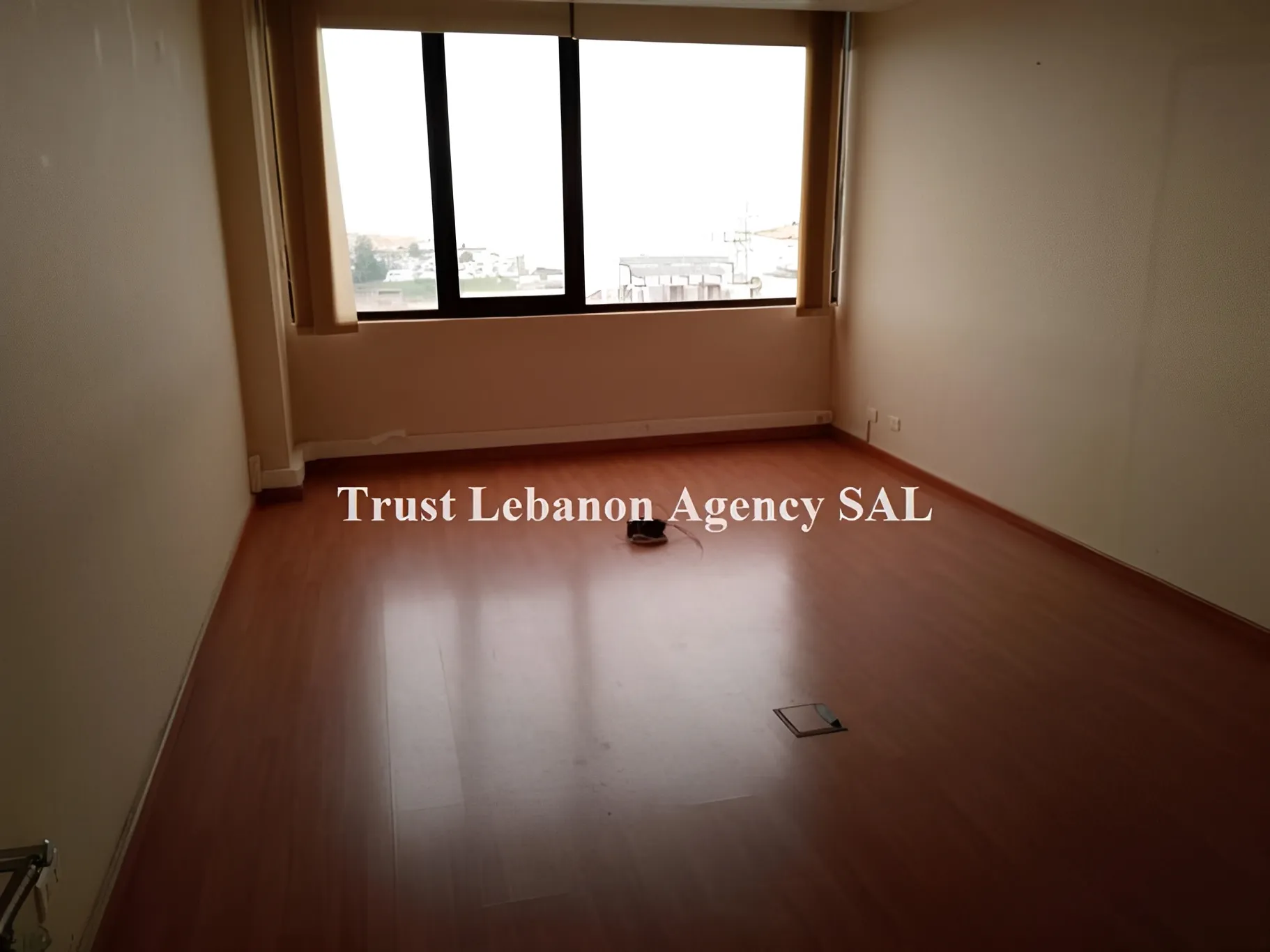 Office For Rent in Metn, Dawra
