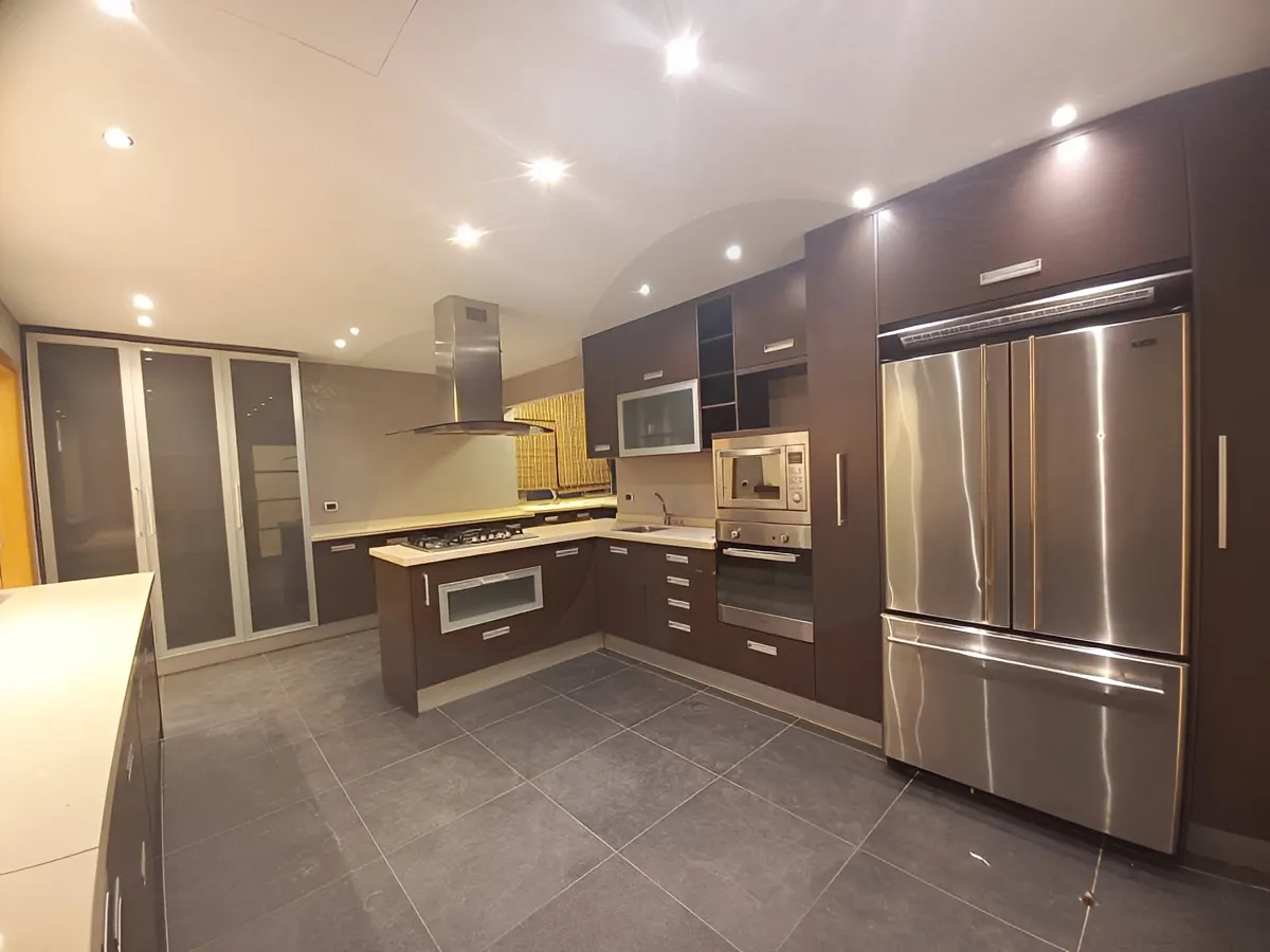 Apartment for Sale in Ramlet El Baida