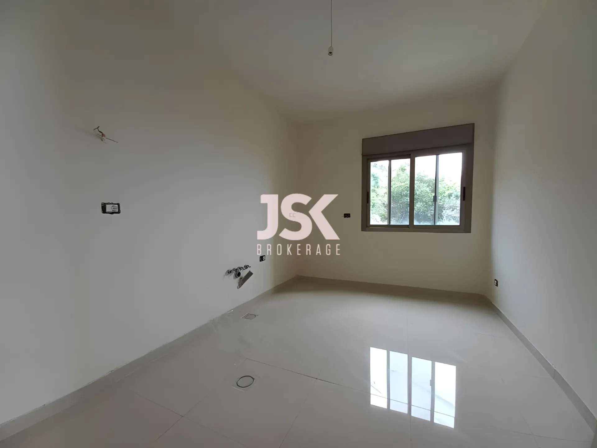 Apartment for Sale in Tabarja - 2 bed, 2 bath