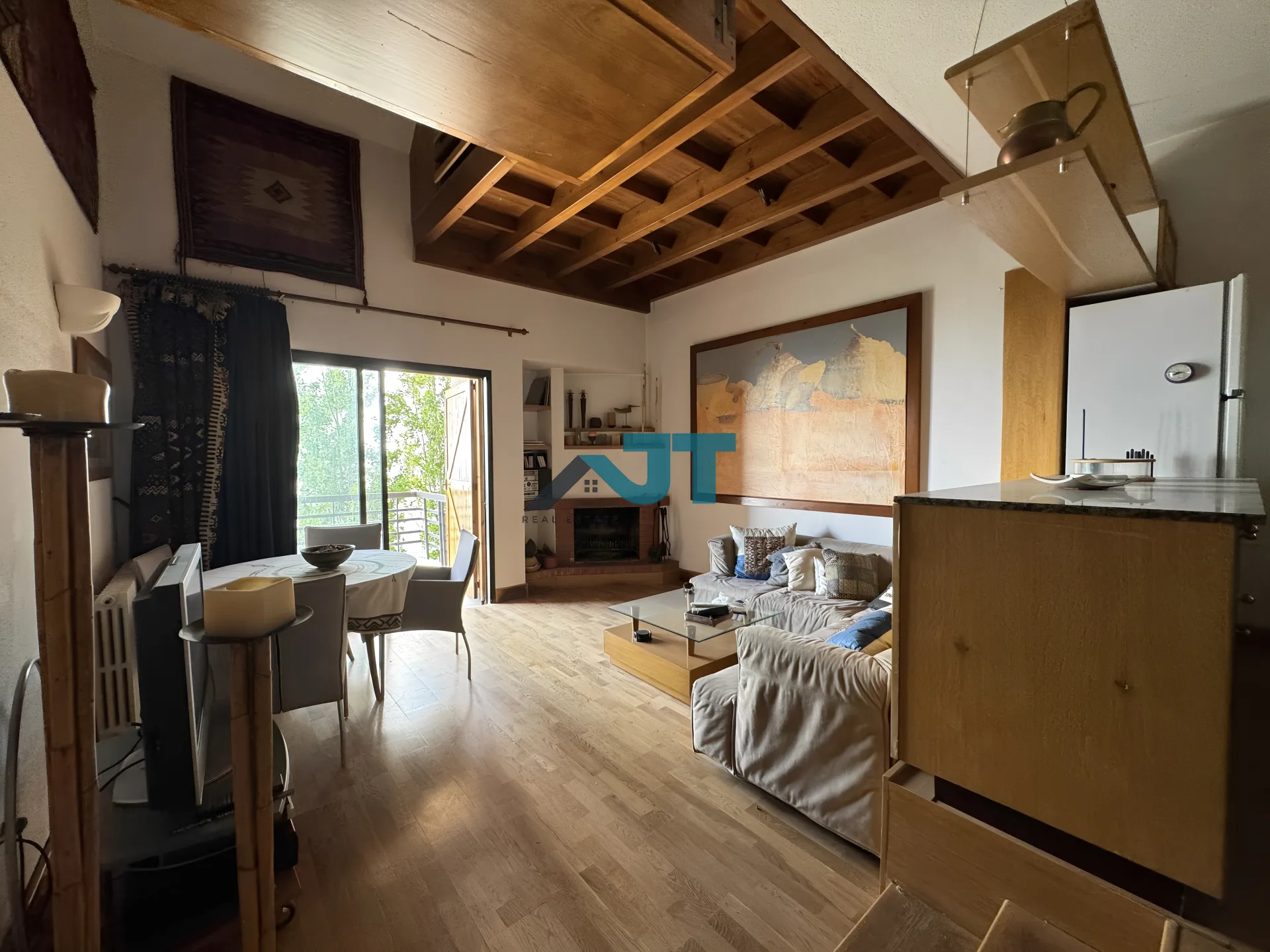 Apartment for Sale in Kfardebian