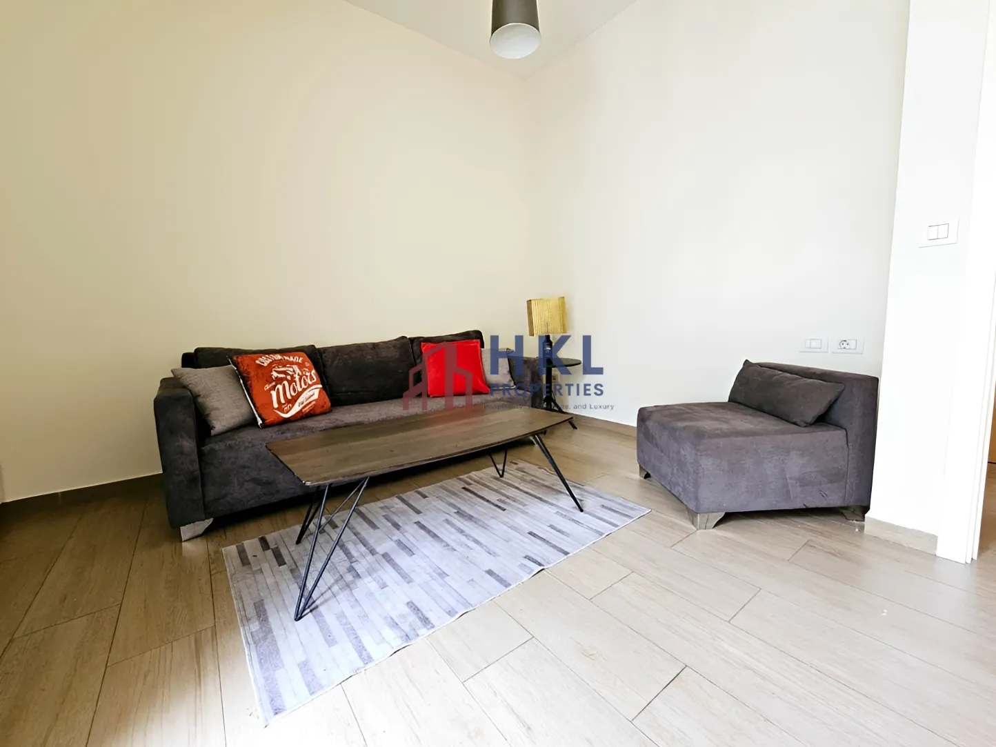 Apartment for rent in Ain Al Mraiseh, Beirut, Lebanon - 3 bed, 3 bath