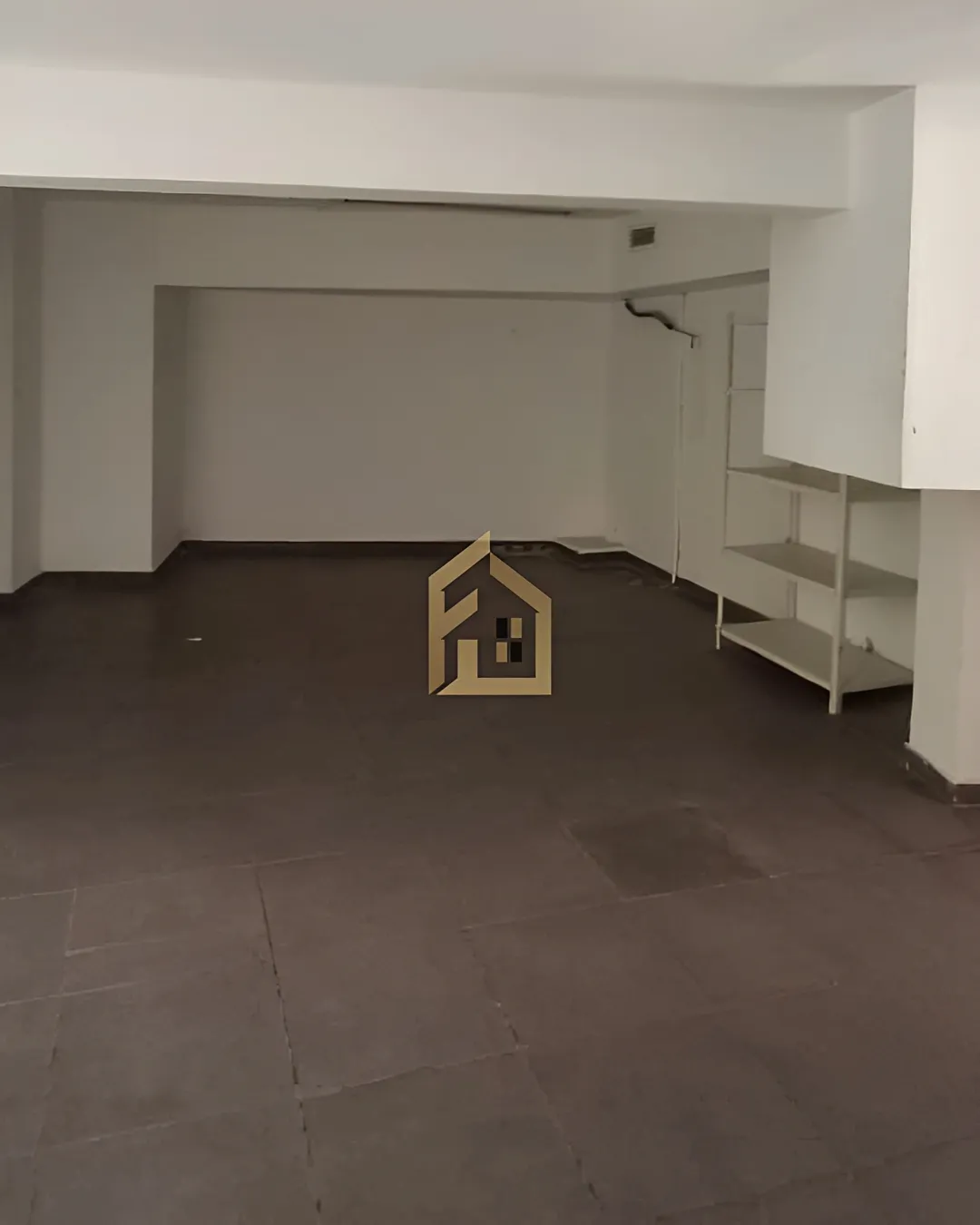 Shop for rent in Zouk Mikael, Lebanon