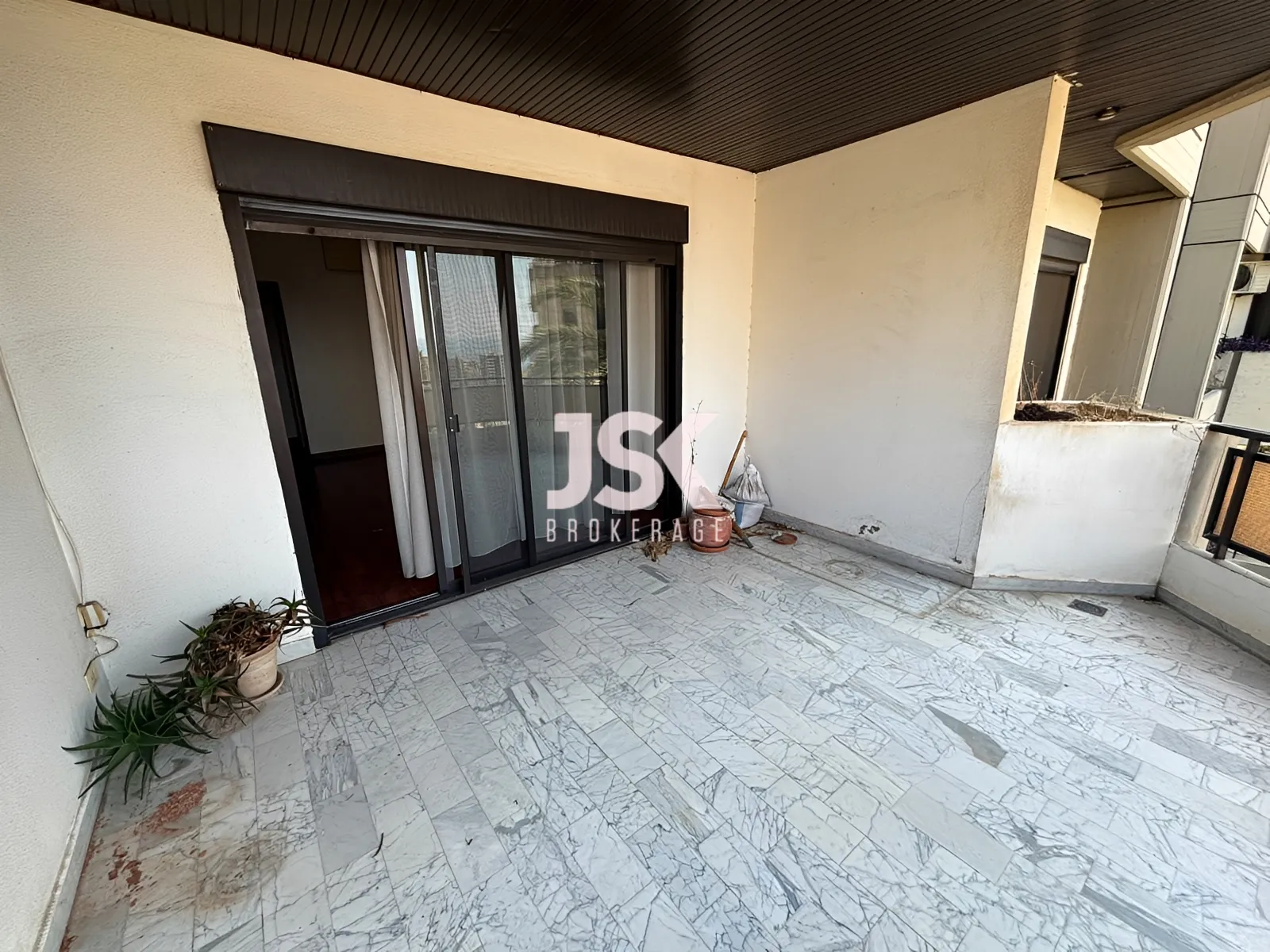 Apartment for Rent in Naqqache